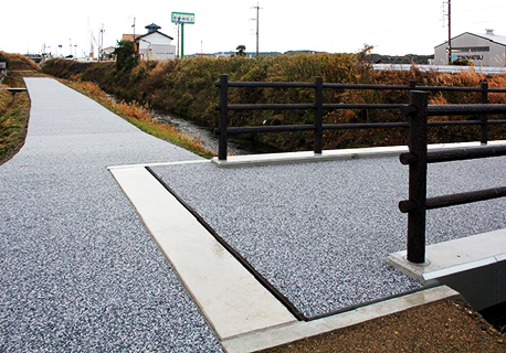 橋及び道路への適用例